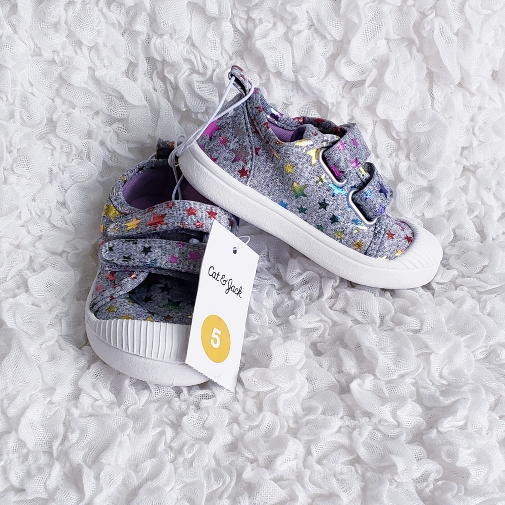🆕️ Baby Girls sneakers Size 5 - Picture 2 of 5